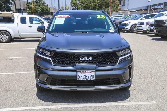 Certified 2023 Kia Sorento S w/ Panoramic Sunroof Package FWD image 3