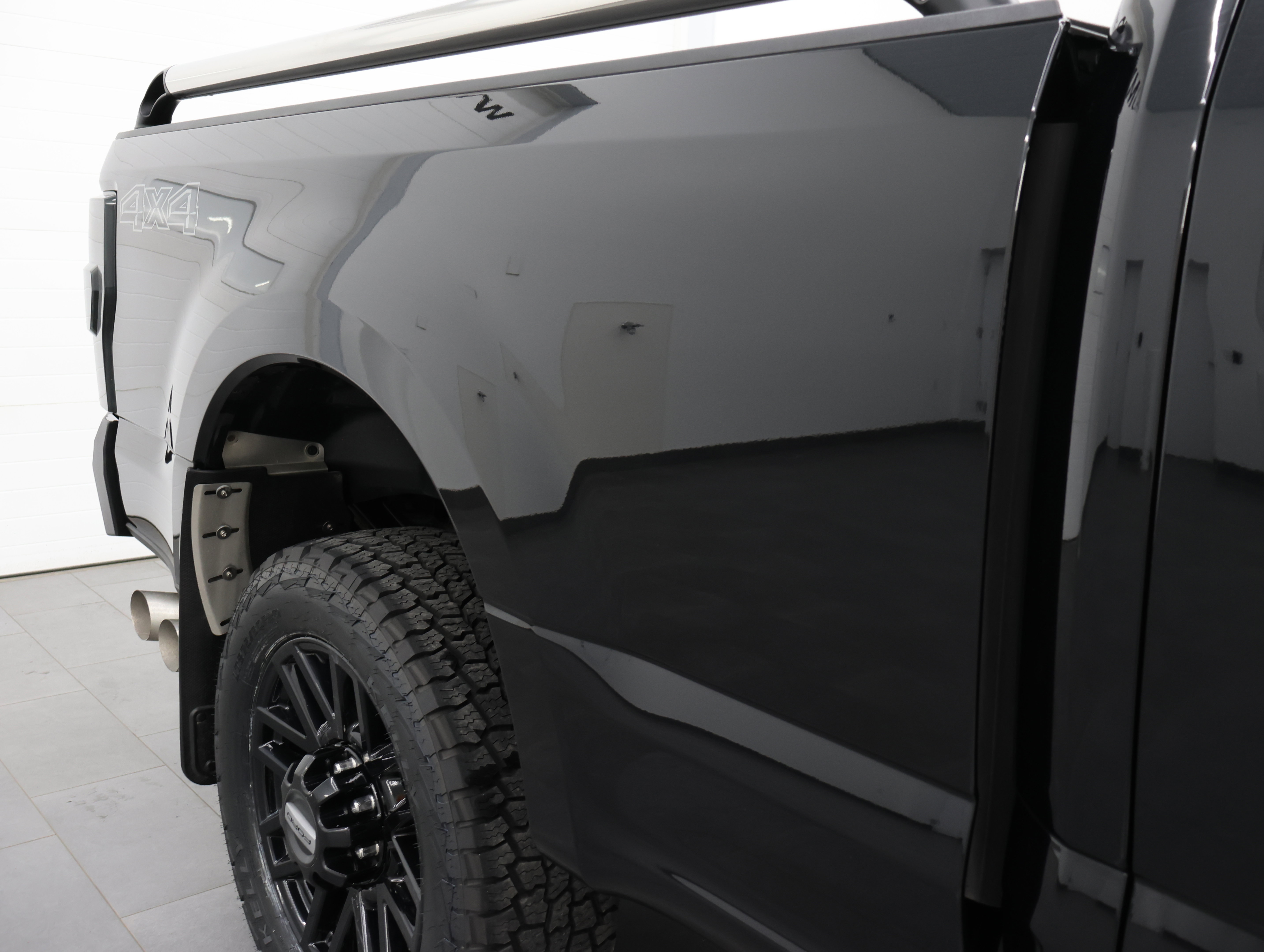 Used 2021 Ford F350 Lariat AWD/4WD image 24