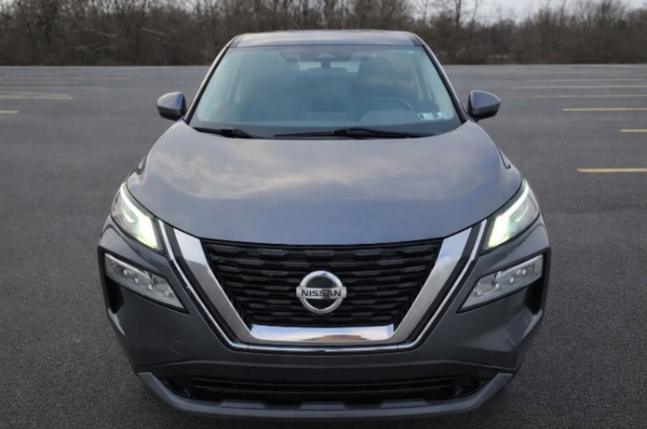 Used 2021 Nissan Rogue SV AWD/4WD image 2