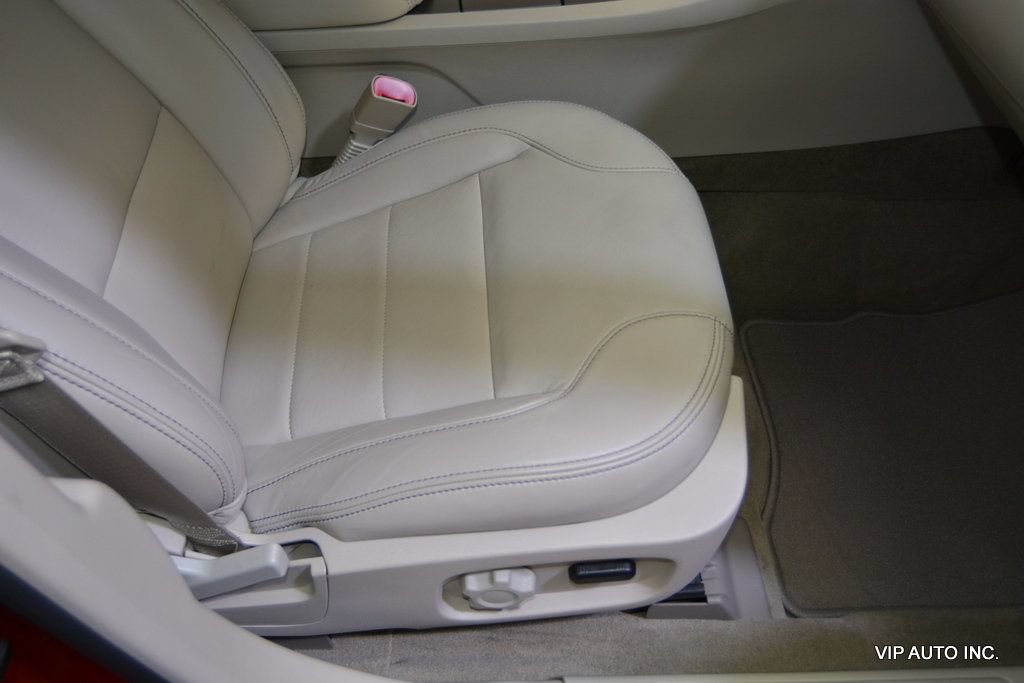 Used 2011 Ford Taurus SEL w/ 202A Rapid Spec Order Code FWD image 20