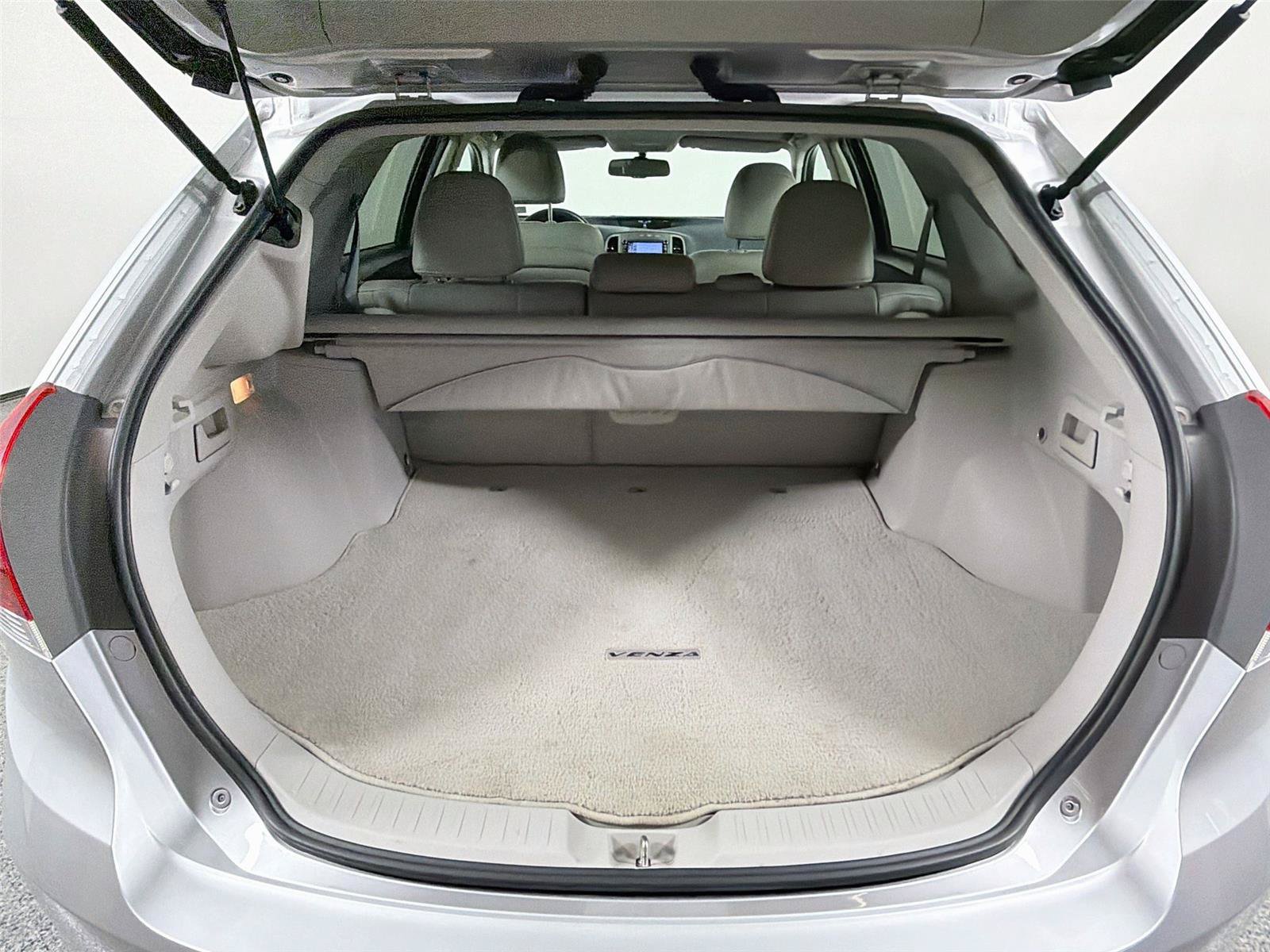 Used 2013 Toyota Venza Limited w/ Tow Prep Pkg AWD/4WD image 26