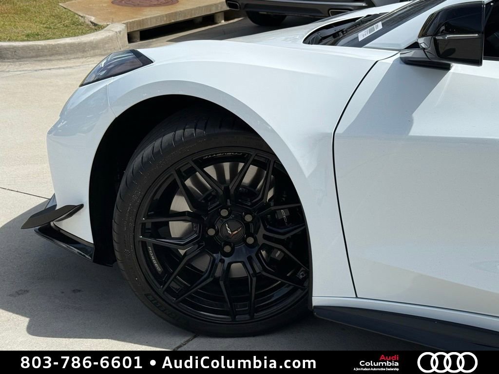 Used 2026 Chevrolet Corvette Z06 image 8