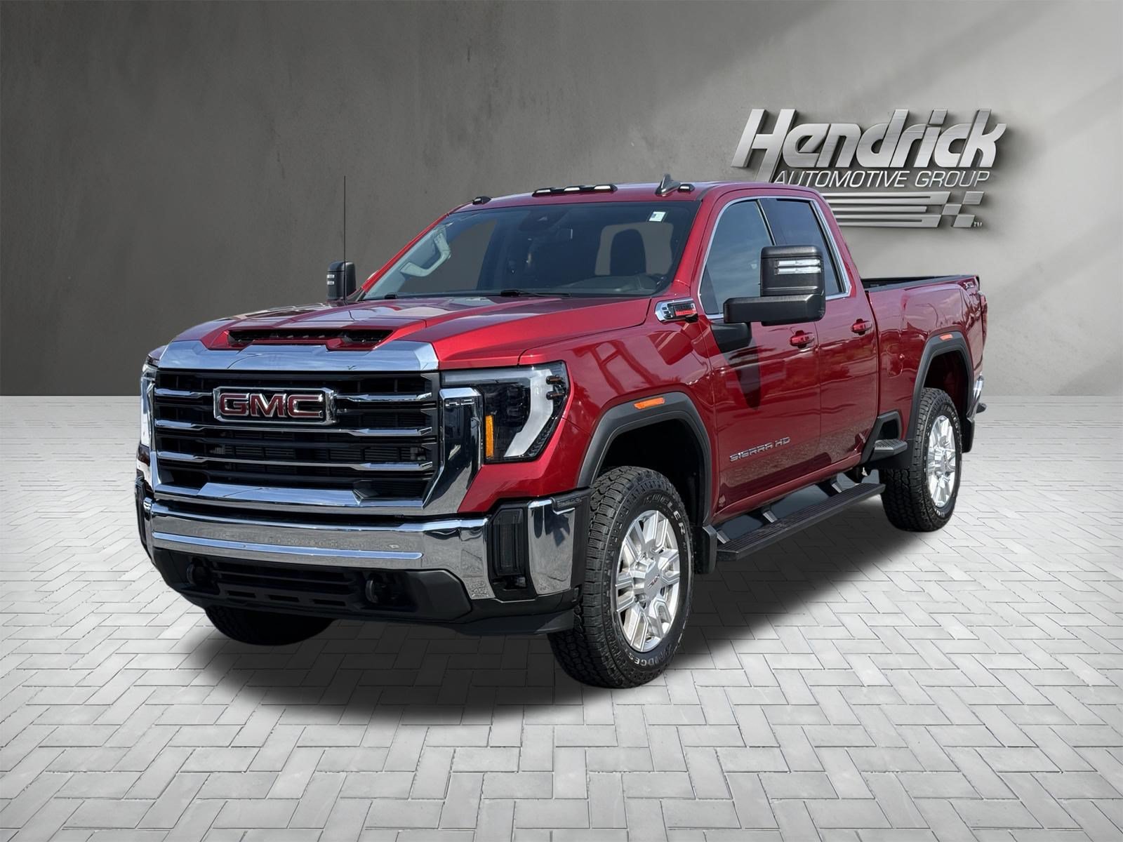 Used 2024 GMC Sierra 2500 SLE w/ SLE Value Package; AWD/4WD image 5