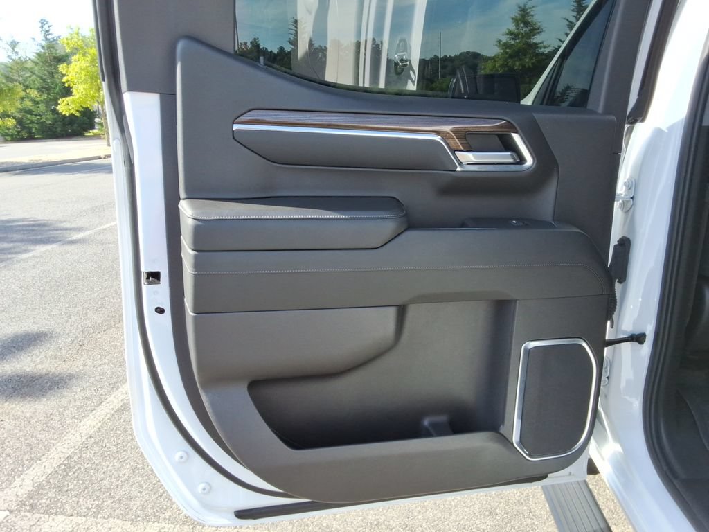 Certified 2024 Chevrolet Silverado 1500 LT Trail Boss w/ Protection Package AWD/4WD image 19