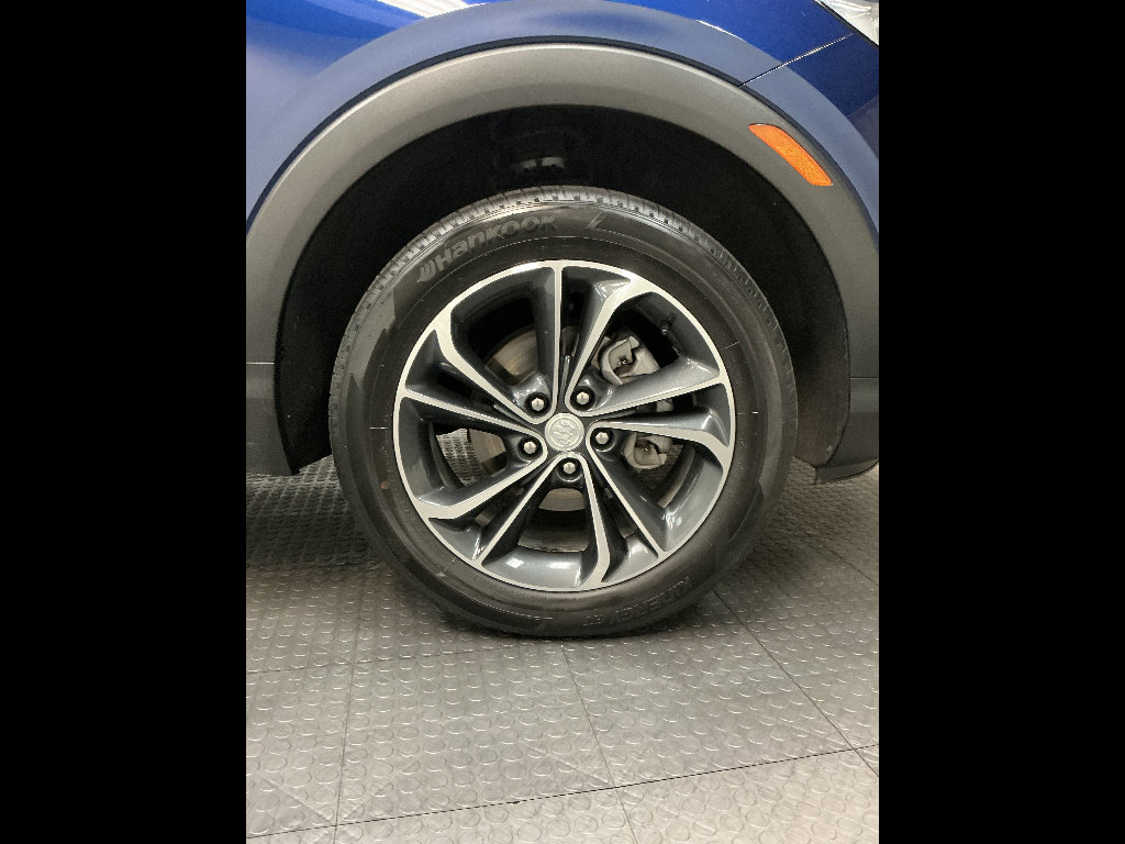 Used 2022 Buick Encore GX Select AWD/4WD image 36