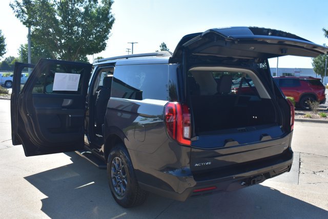 Used 2025 Ford Expedition Max Active RWD image 18