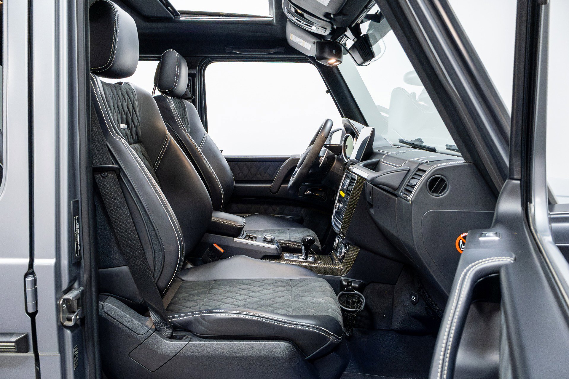 Used 2017 Mercedes-Benz G 550 Squared image 29