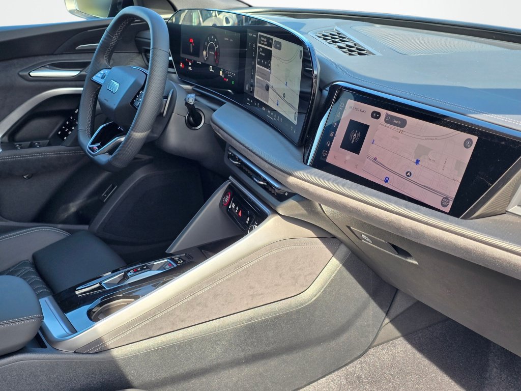 New 2026 Audi SQ5 Prestige AWD/4WD image 28