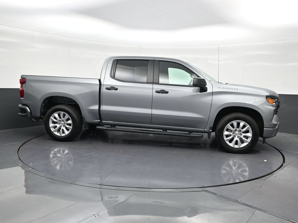 Used 2026 Chevrolet Silverado 1500 Custom RWD image 7