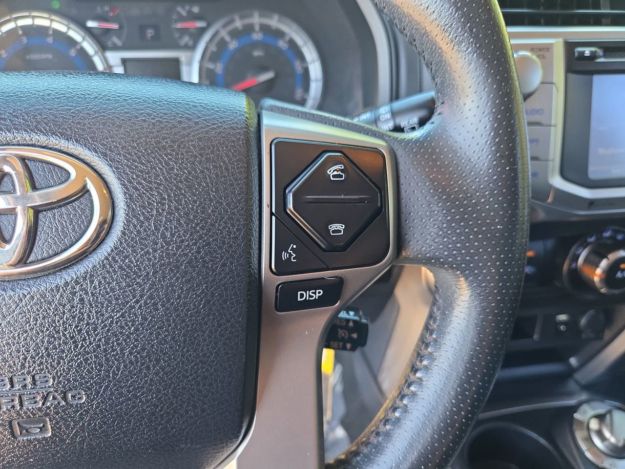 Used 2018 Toyota 4Runner SR5 image 17