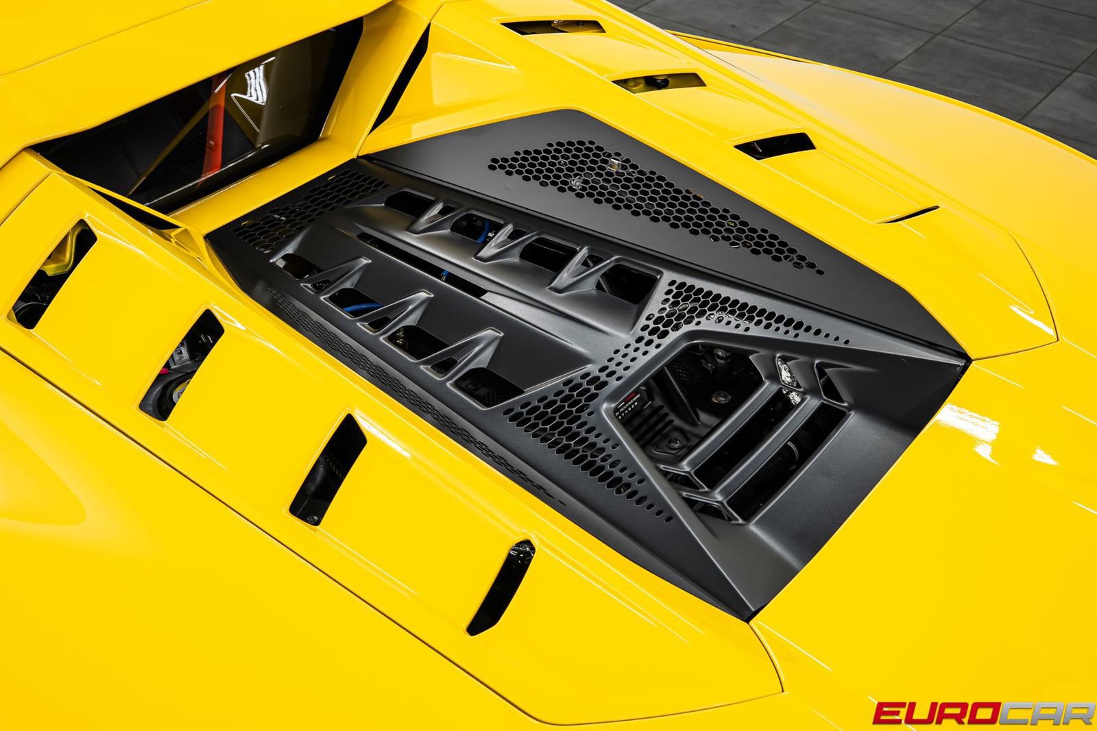 Used 2026 Lamborghini Temerario AWD/4WD image 19