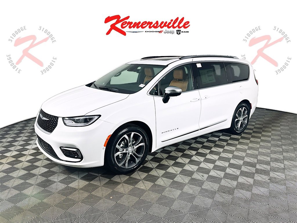 New 2026 Chrysler Pacifica Pinnacle image 3