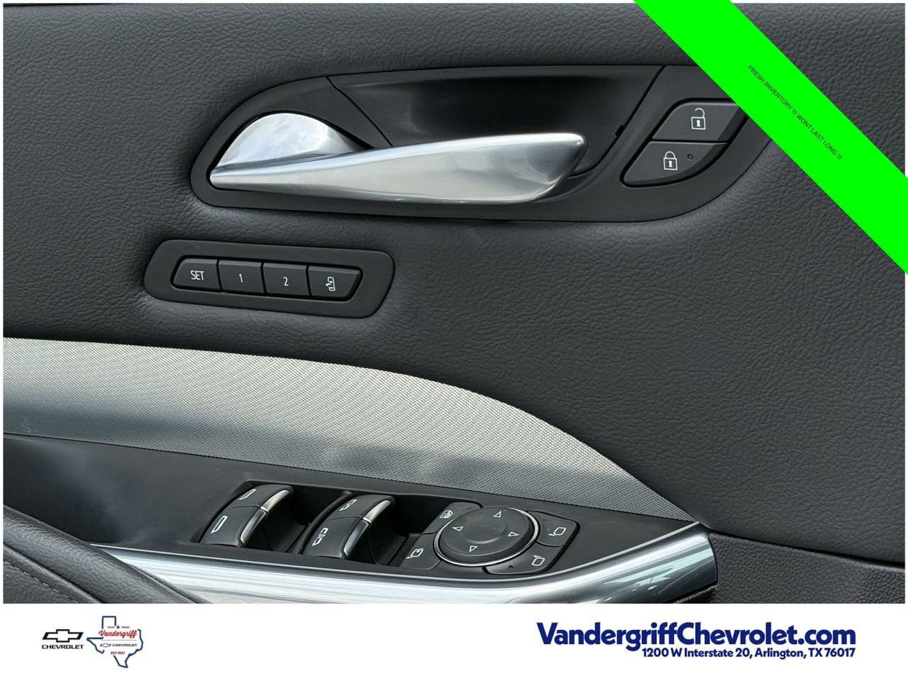 Used 2023 Cadillac XT4 Premium Luxury w/ Enhanced Visibility Package FWD image 21