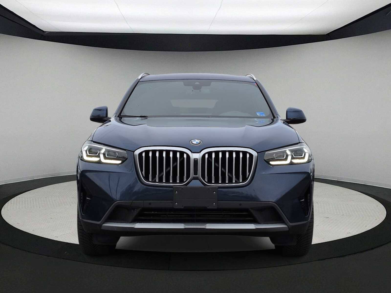 Used 2022 BMW X3 xDrive30i w/ Premium Package 2 (ZPA) image 3