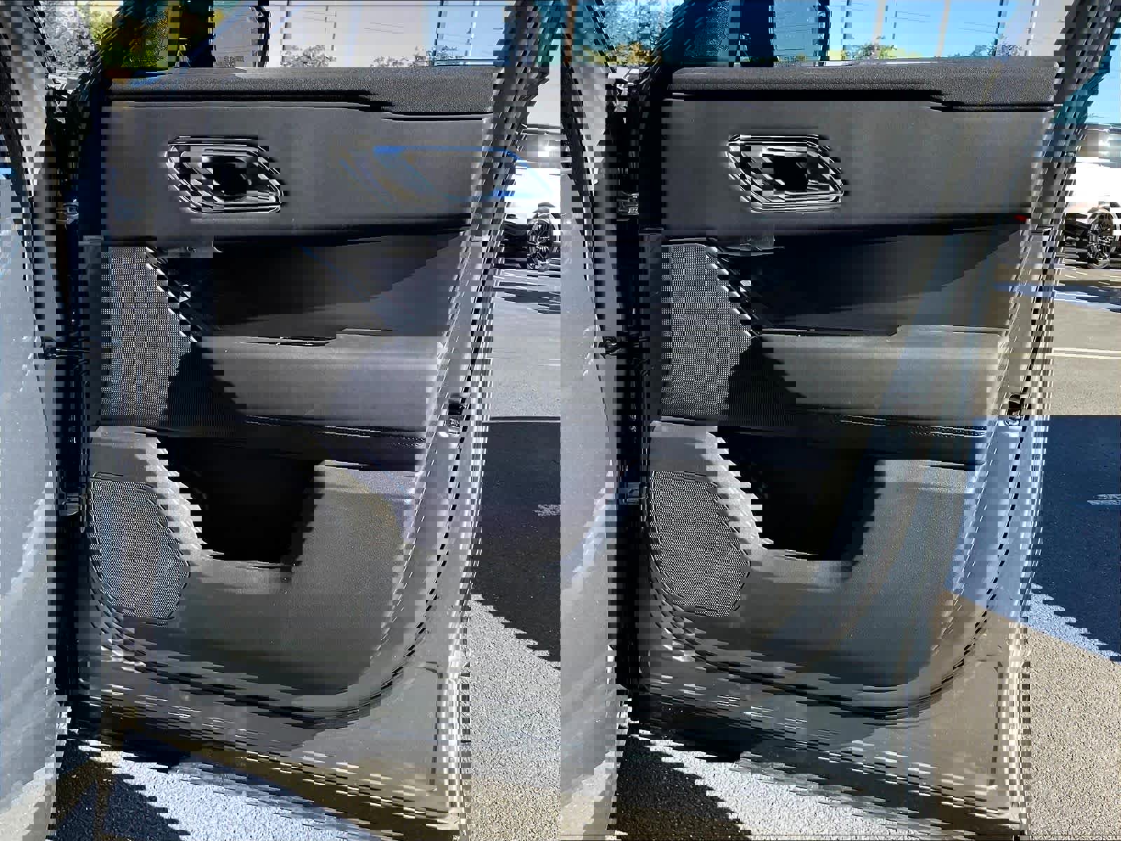 Used 2026 Land Rover Range Rover Velar S image 25