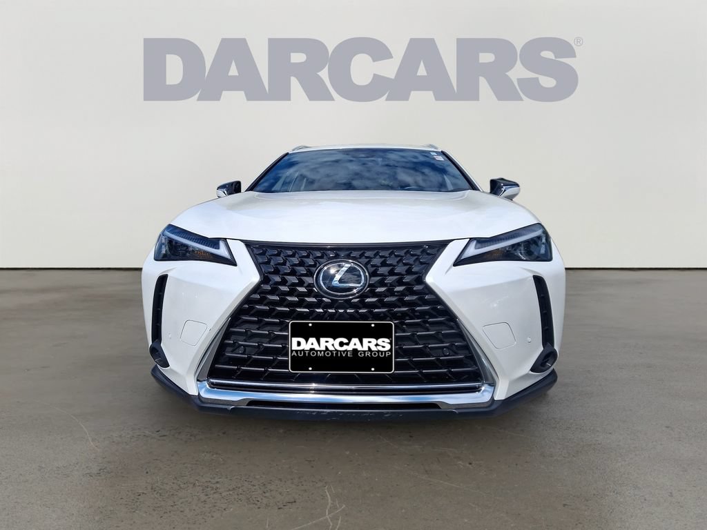 Used 2024 Lexus UX 250h AWD w/ Premium Package image 2