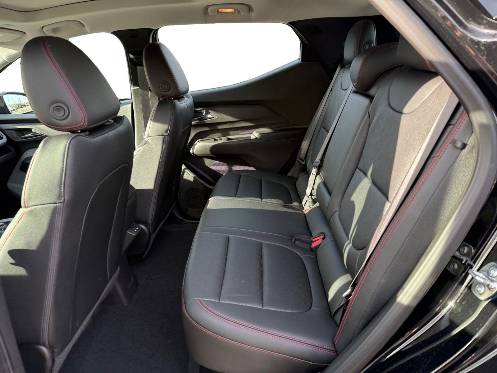 New 2027 Chevrolet Bolt RS w/ Technology Package FWD image 16