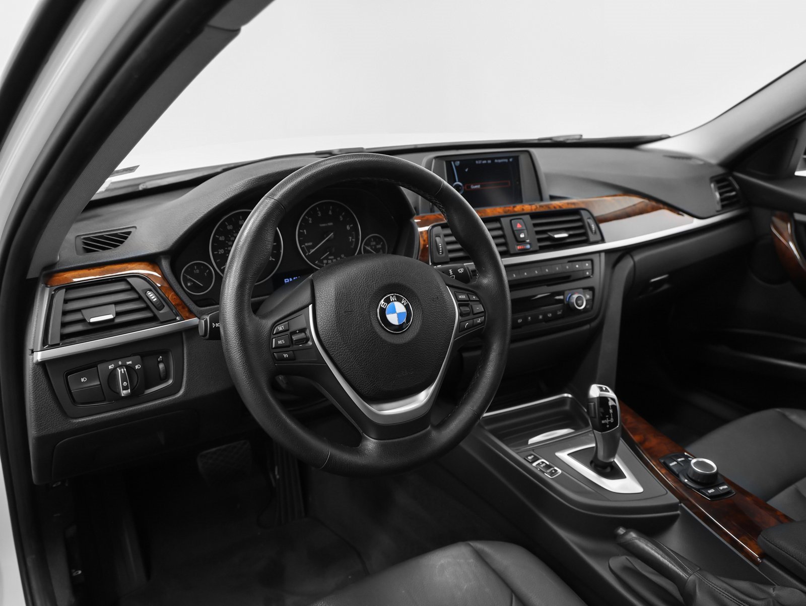 Used 2014 BMW 328i xDrive Sedan image 44