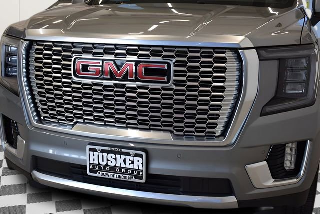 Used 2024 GMC Yukon Denali w/ Denali Reserve Package image 14