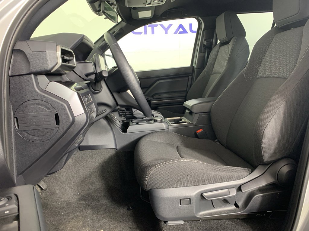 Used 2025 Toyota 4Runner SR5 image 15