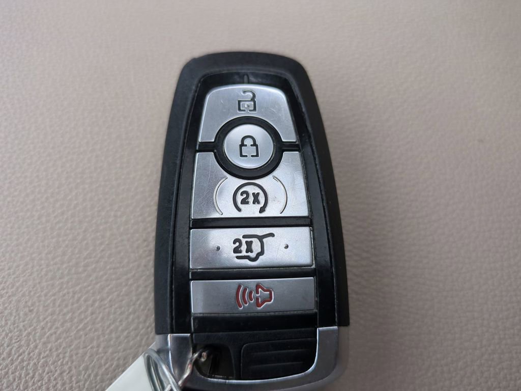 Used 2024 Ford Expedition Max Limited image 40