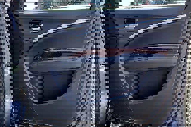 Used 2020 Acura MDX SH-AWD image 24