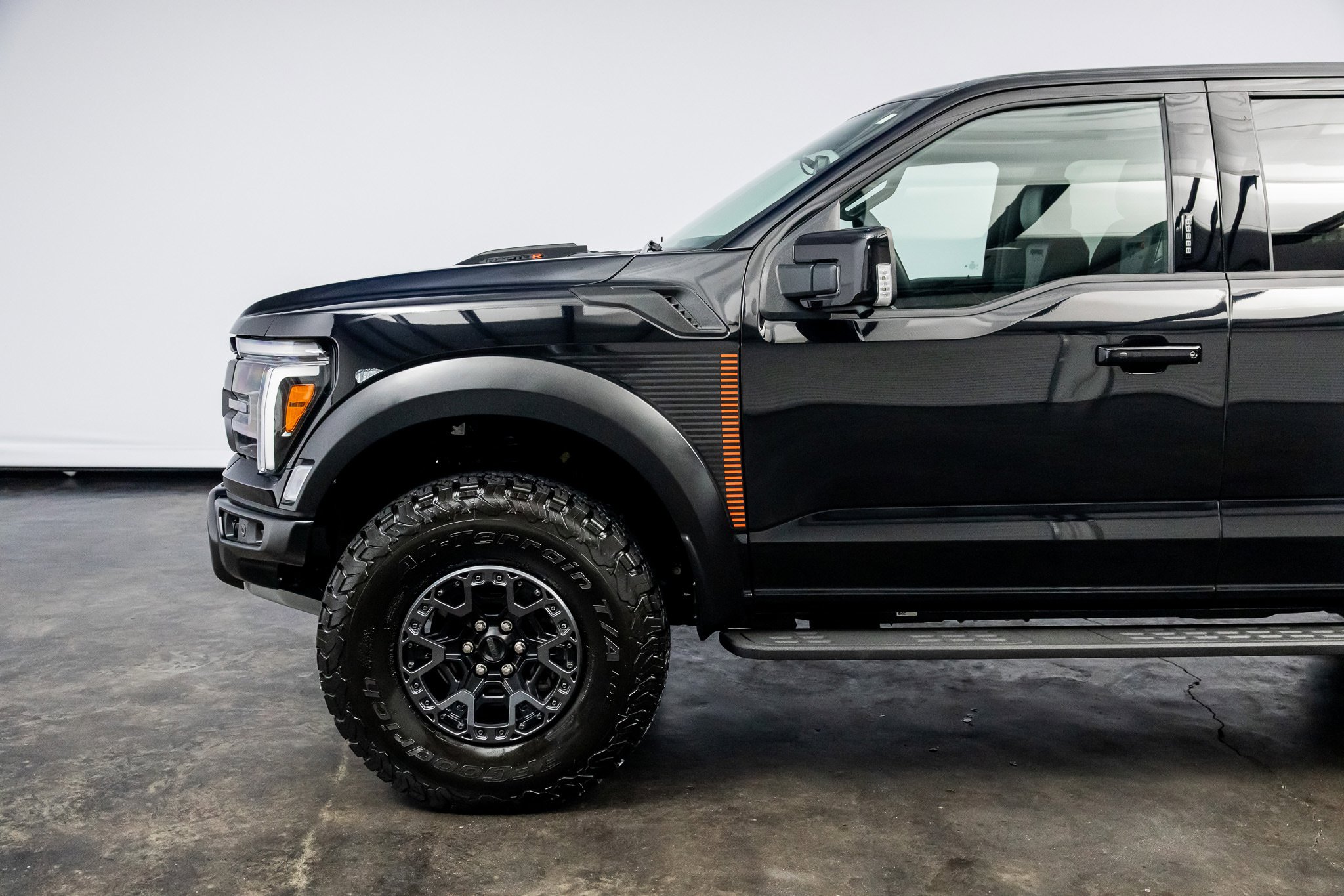 Used 2024 Ford F150 Raptor w/ Equipment Group 803A Raptor R AWD/4WD image 12