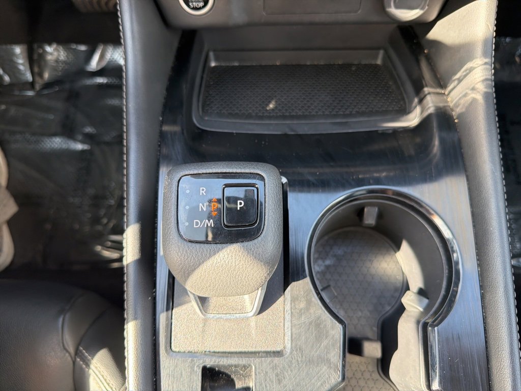 Used 2023 Nissan Rogue SL w/ SL Premium Package image 27