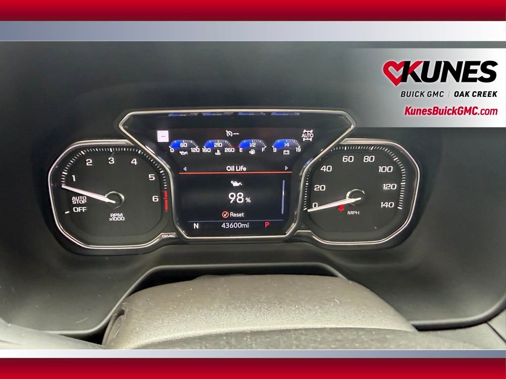 Used 2021 GMC Yukon AT4 w/ AT4 Premium Package AWD/4WD image 27