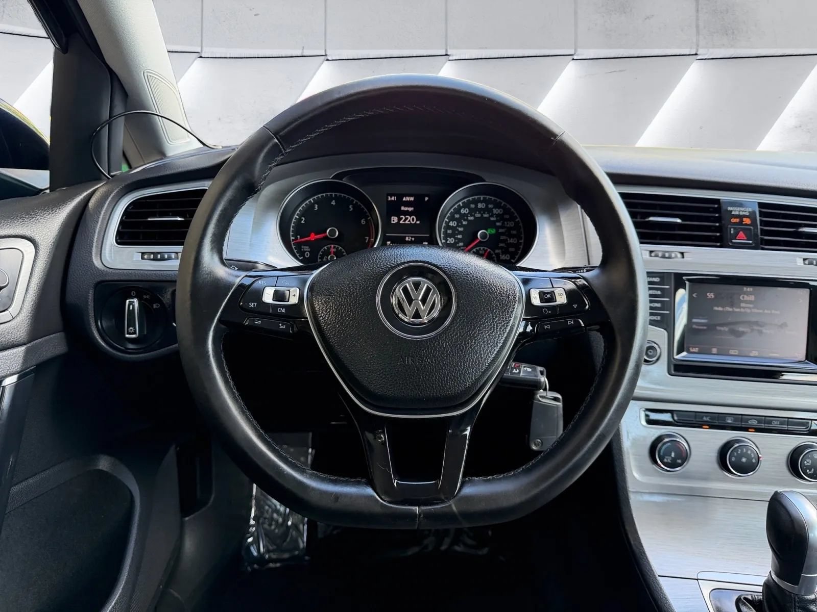 Used 2015 Volkswagen Golf SEL FWD image 15