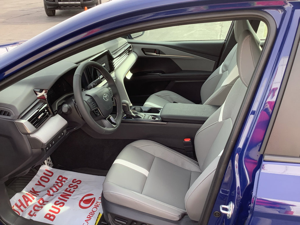 New 2026 Toyota Camry SE image 10
