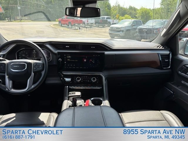 Used 2024 GMC Sierra 1500 Denali AWD/4WD image 21