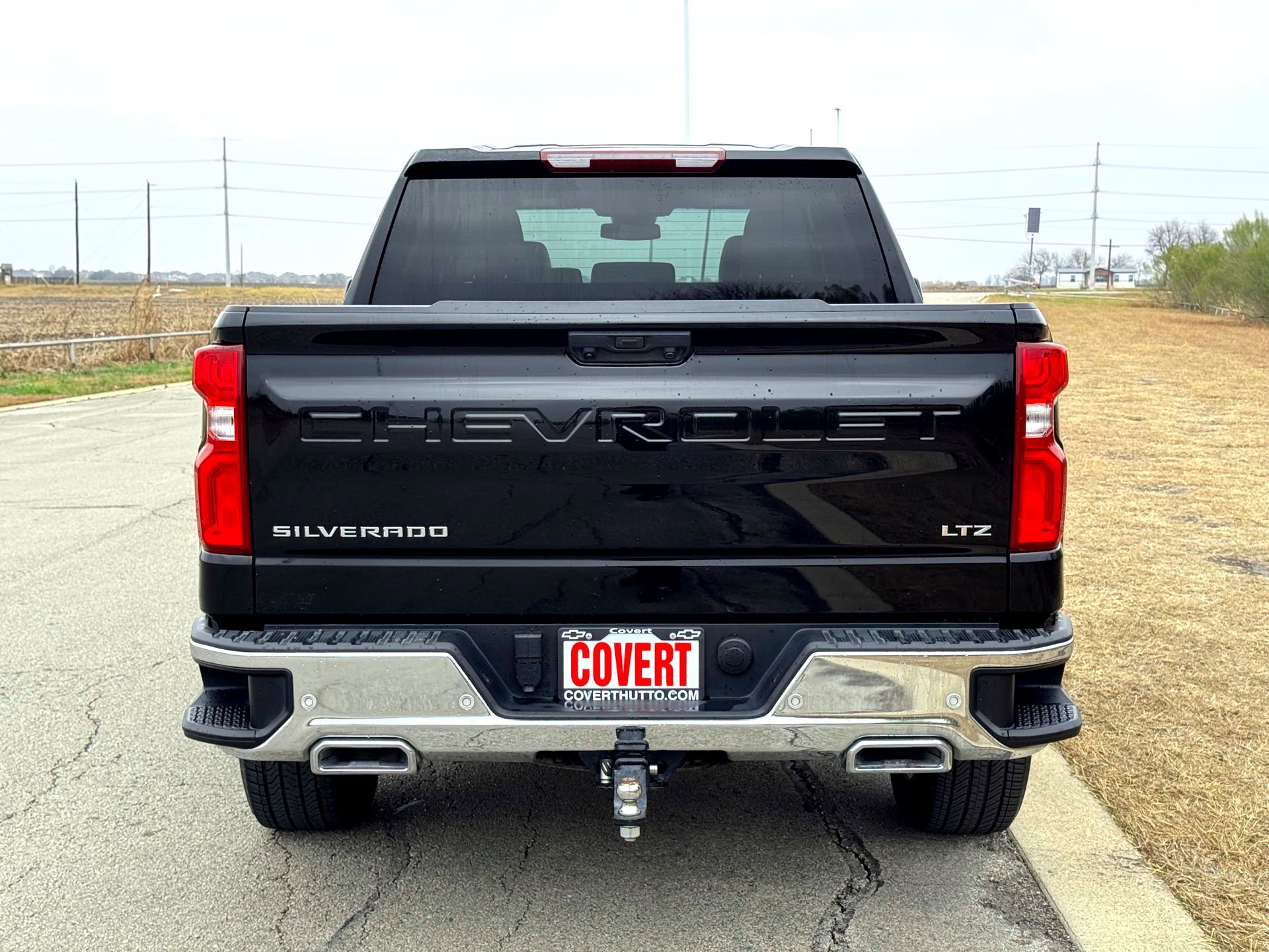 Used 2024 Chevrolet Silverado 1500 LTZ w/ Z71 Off-Road Package image 8