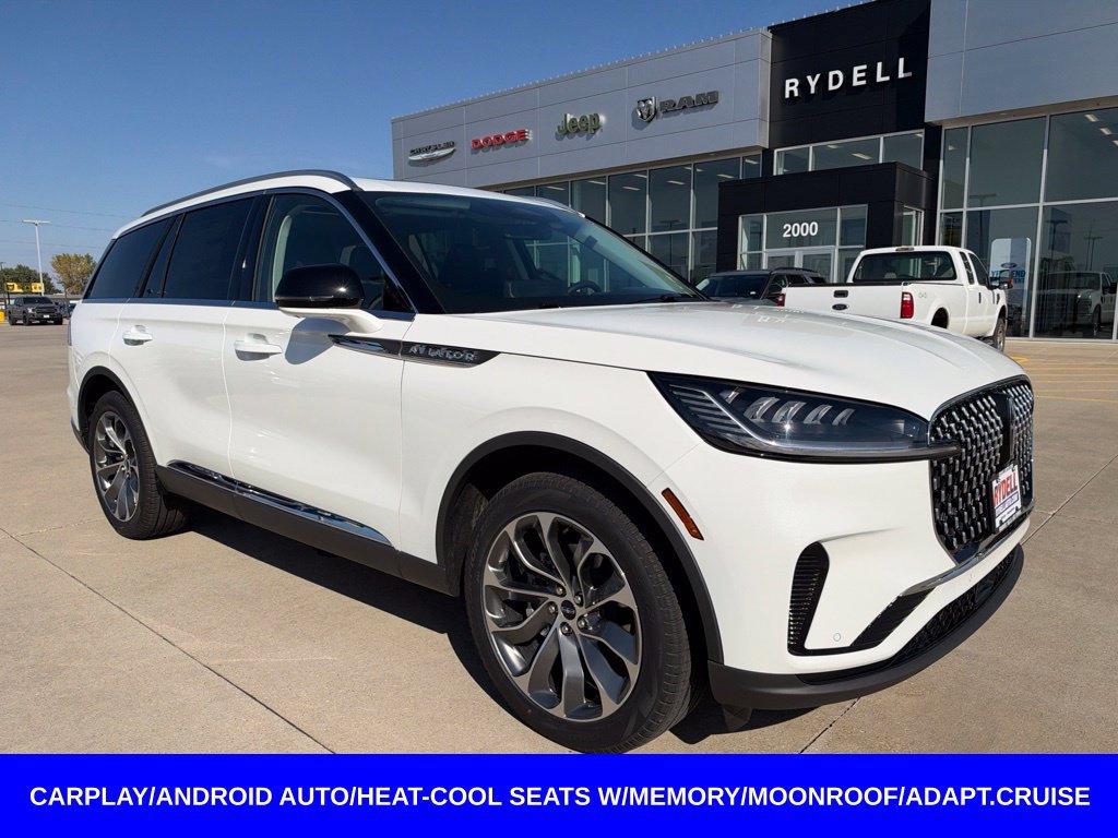 New 2027 Lincoln Aviator AWD image 1
