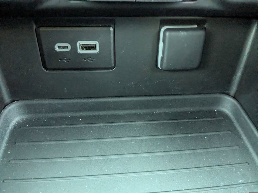 Certified 2024 Chevrolet Tahoe LS w/ Driver Alert Package RWD image 18