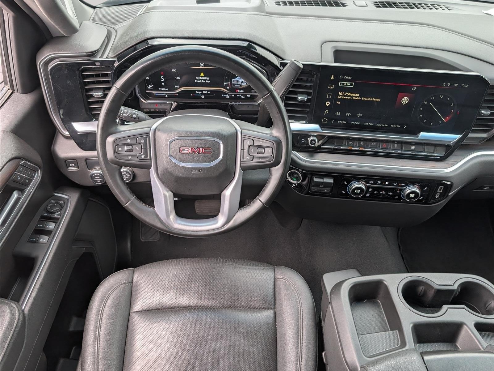 Used 2025 GMC Sierra 1500 SLT RWD image 17