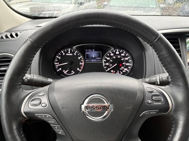Certified 2020 Nissan Pathfinder SL w/ Cargo Package AWD/4WD image 21