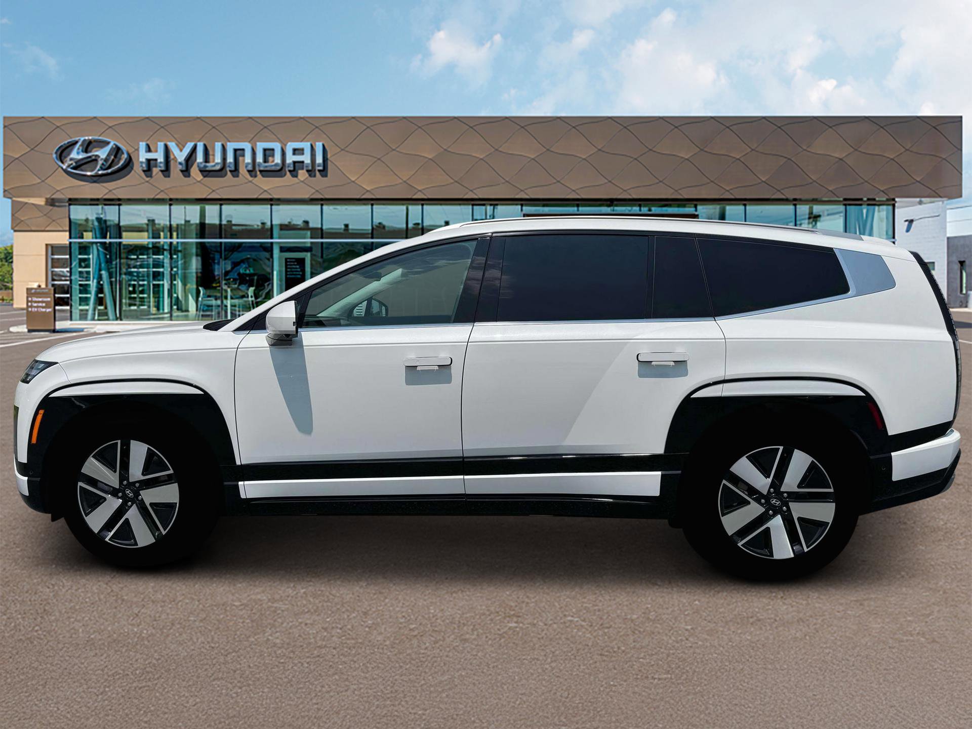 New 2026 Hyundai Ioniq 9 SEL image 3