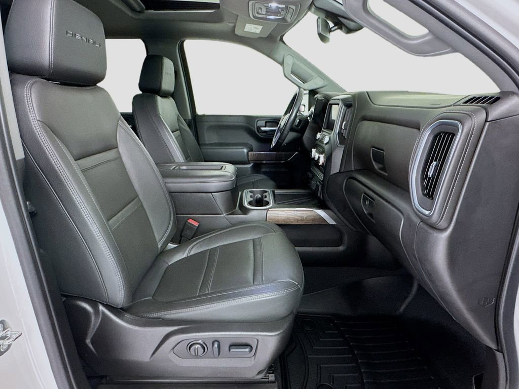 Used 2022 GMC Sierra 1500 Denali w/ Driver Alert Package II image 29