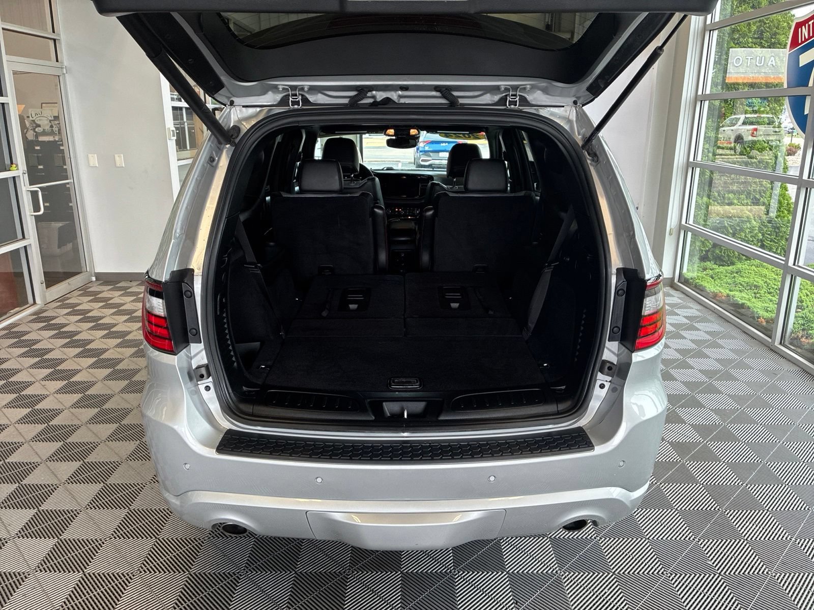 Used 2024 Dodge Durango R/T AWD/4WD image 12