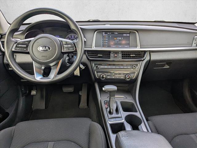 Used 2020 Kia Optima LX image 11
