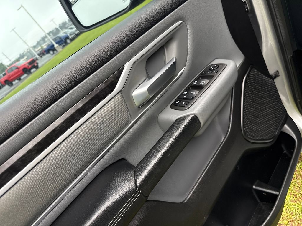 Used 2022 RAM 1500 Big Horn AWD/4WD image 11