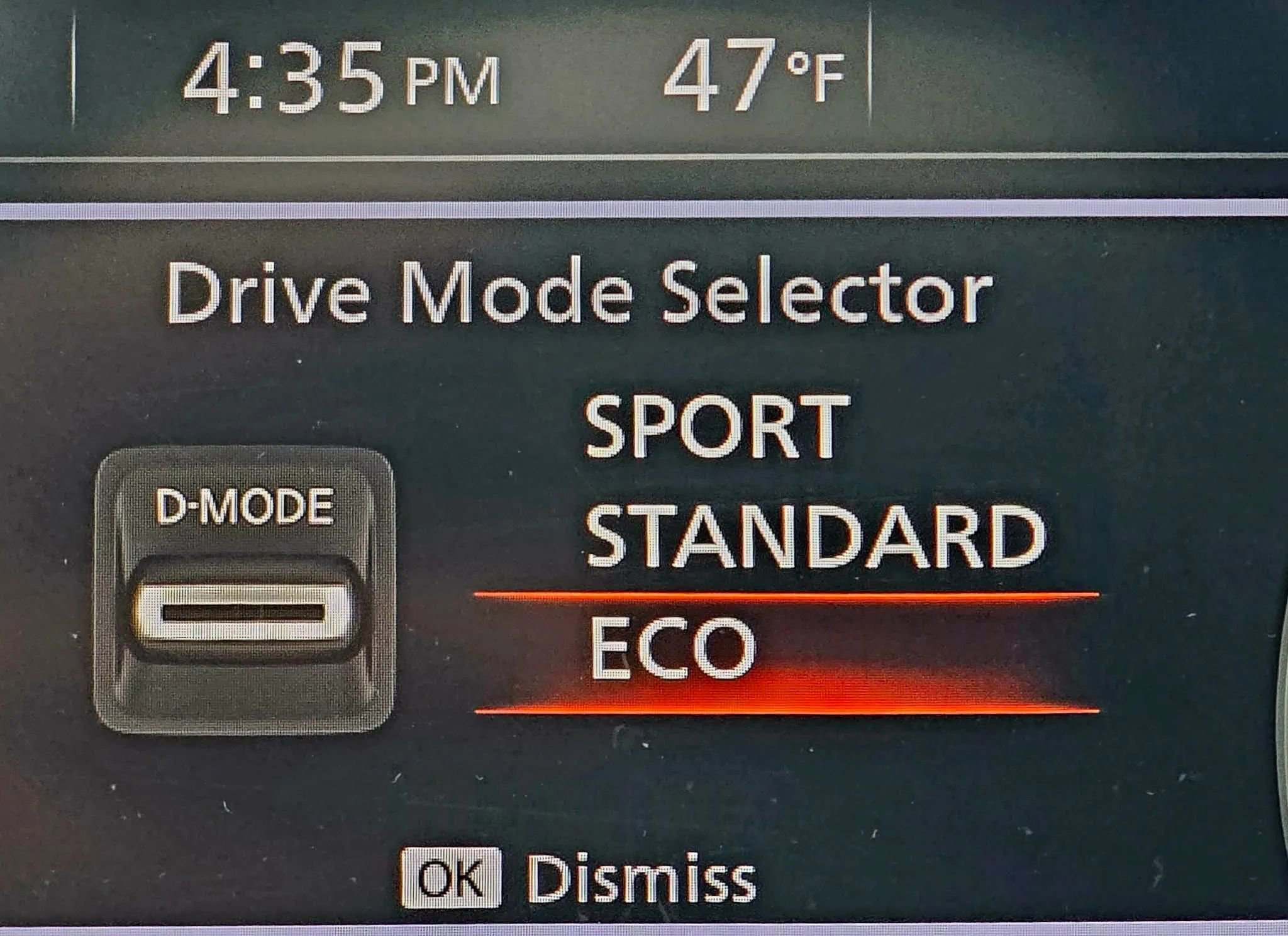 Used 2024 Nissan Rogue SV image 27