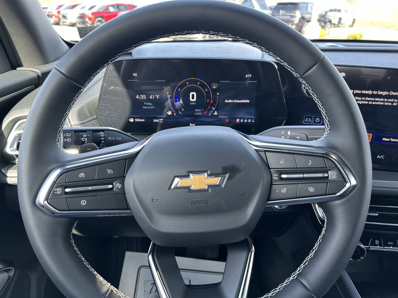 New 2026 Chevrolet Traverse LT image 25