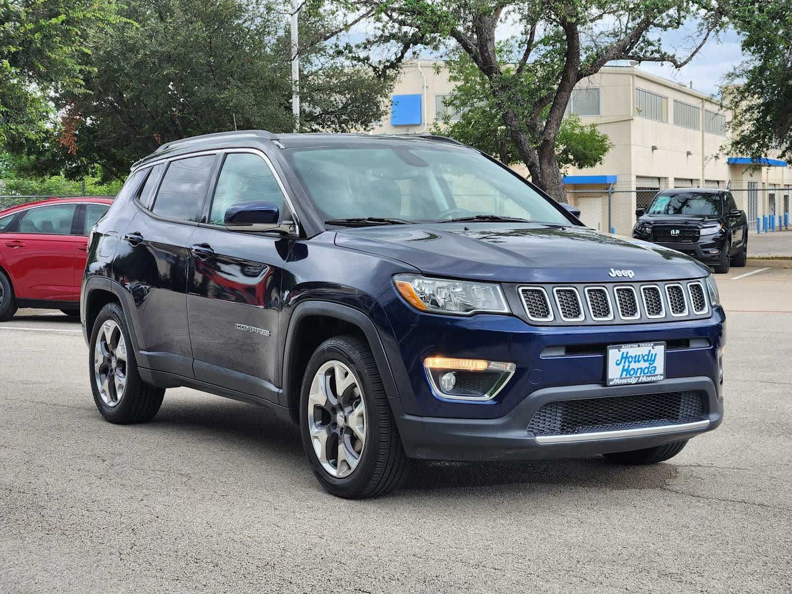 Used 2019 Jeep Compass Limited FWD image 3