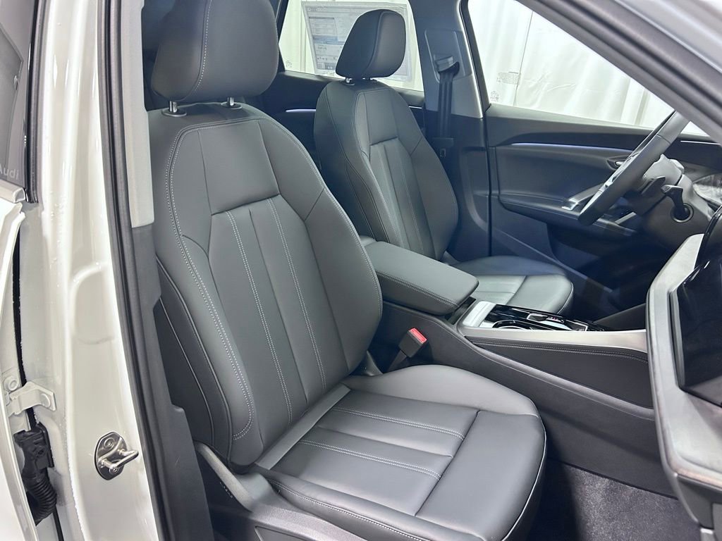 New 2026 Audi Q5 Premium image 21