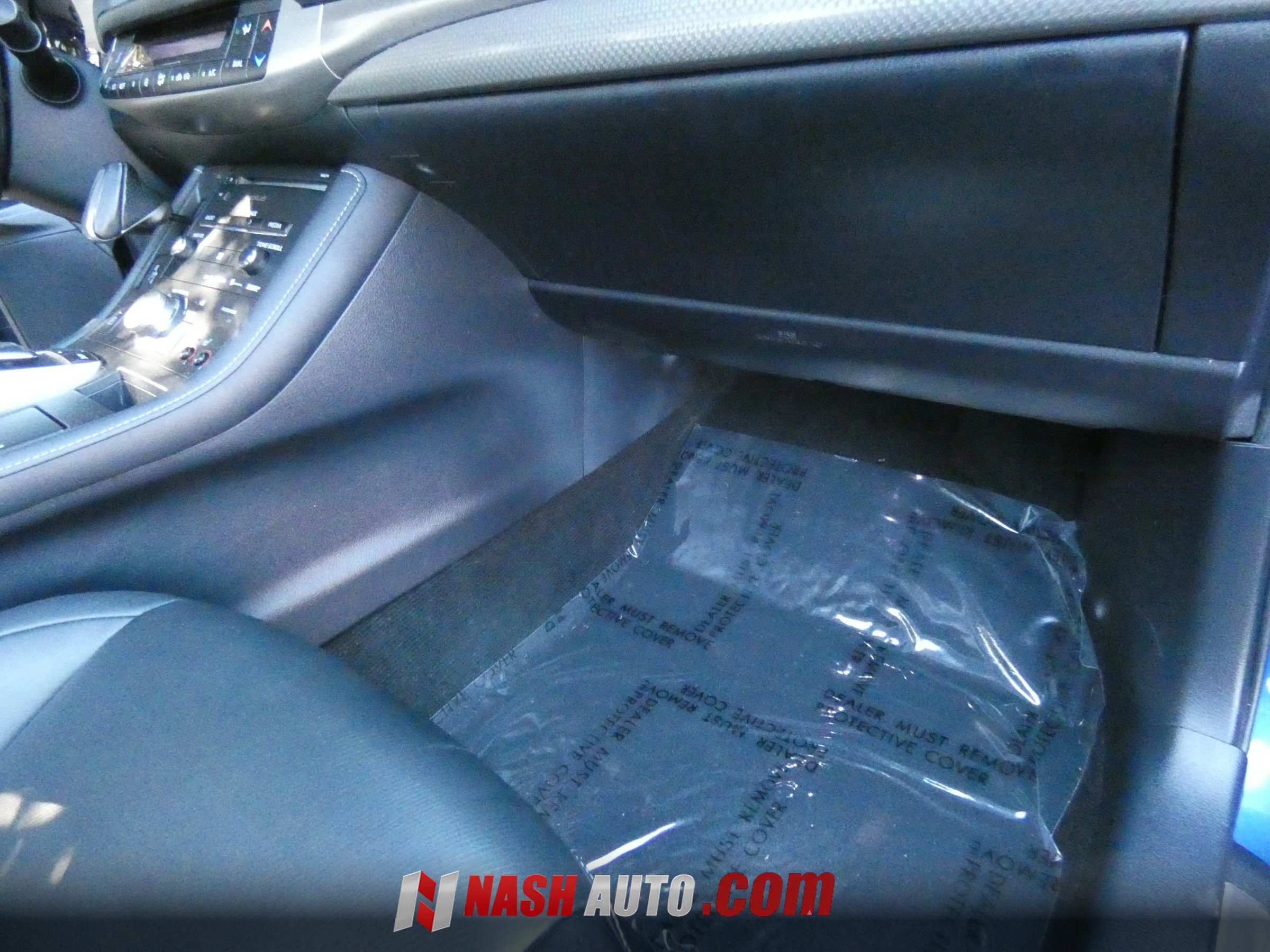 Used 2014 Lexus CT 200h w/ F Sport w/Nuluxe Interior FWD image 33
