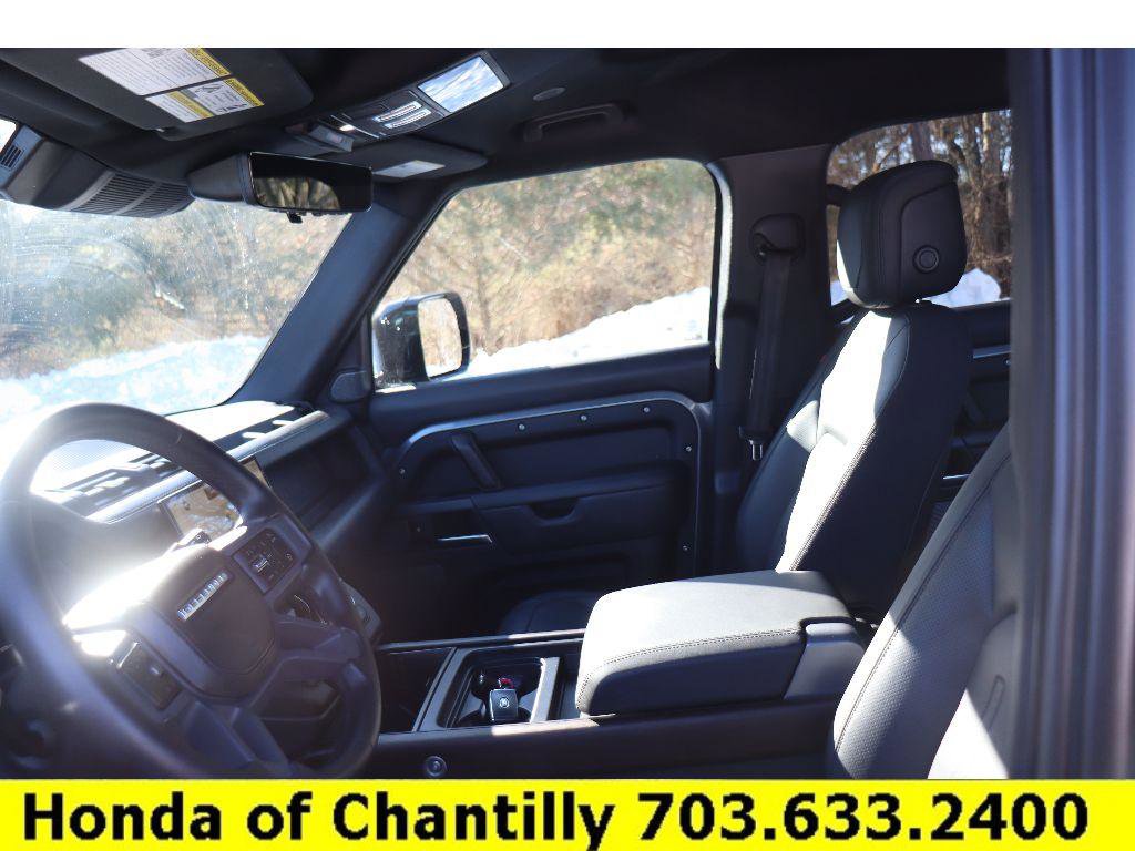 Used 2024 Land Rover Defender 110 X image 23