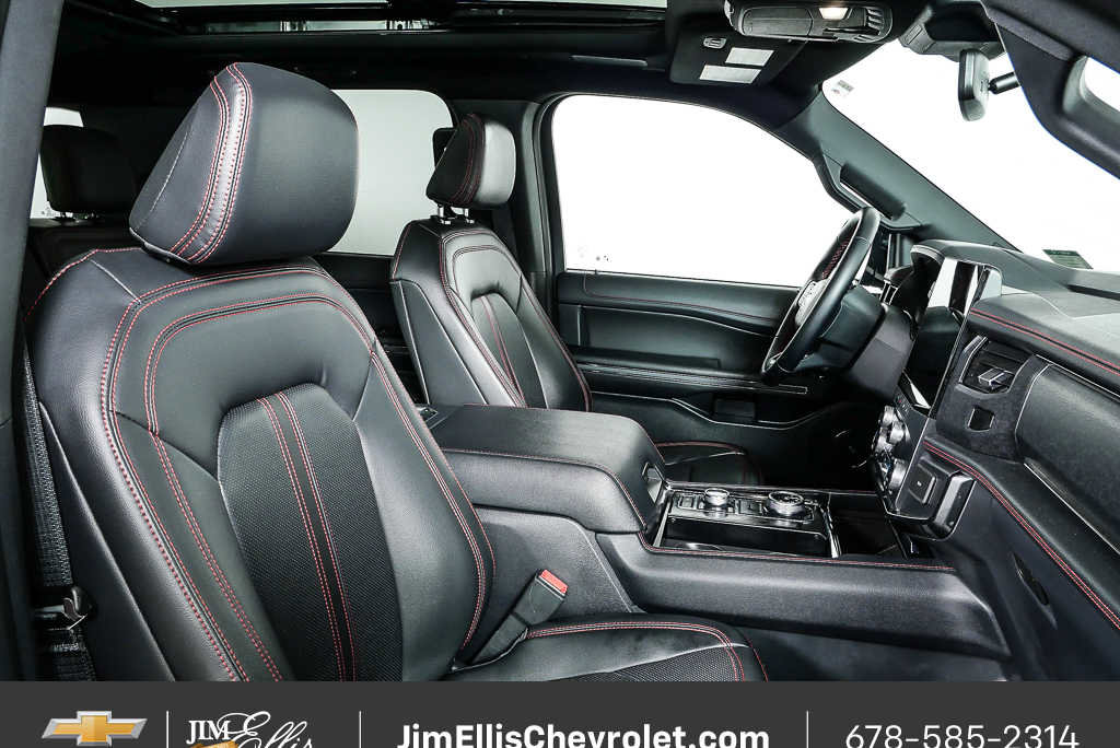 Used 2022 Ford Expedition Limited AWD/4WD image 24