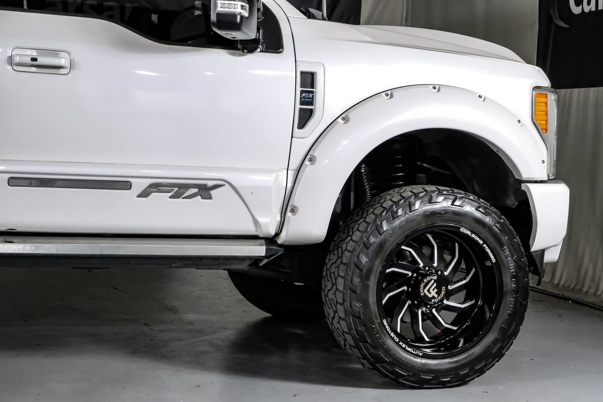 Used 2019 Ford F250 Lariat w/ Lariat Ultimate Package AWD/4WD image 6